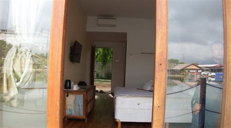 KANAKA LAKE VILLA (Batu Ampar) - Specialty Resort Reviews & Photos ...
