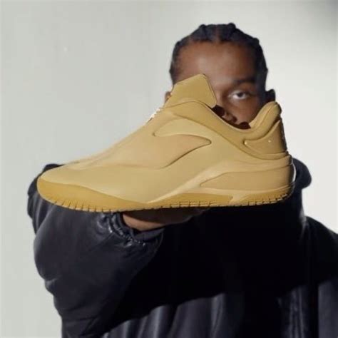 Converse SHAI 001 Gilgeous-Alexander Shoe