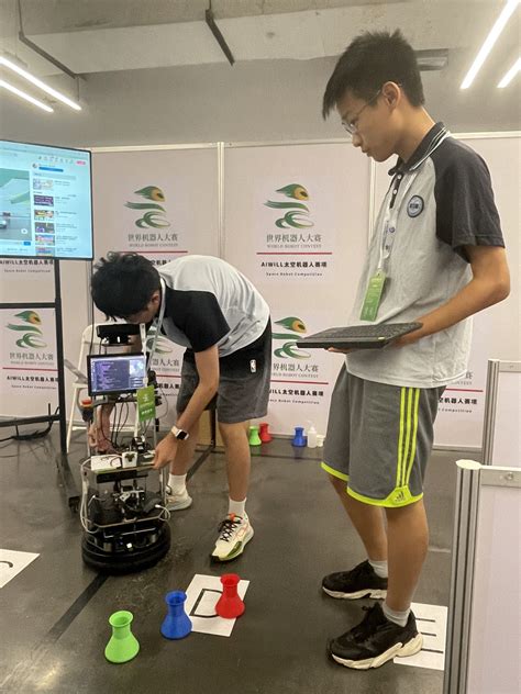 Robot Contest 的图像结果