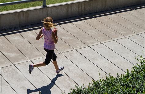 Running Woman 的图像结果