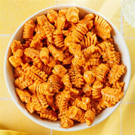 High Protein Cottage Cheese Pasta Sauce (4 Ingredients) | Live Eat Learn