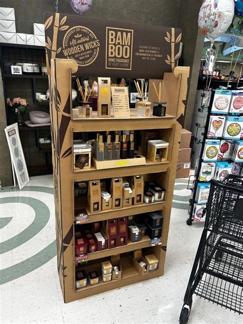 Just grabbed some lunch from McKeevers Price Chopper in Parkville ...