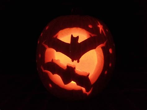 90 Easy Bat Pumpkin Carving: Free Printable Stencils & Simple DIY Ideas ...