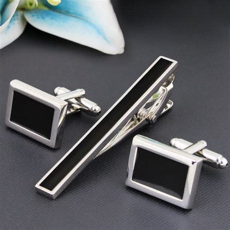 Cufflinks and Tie Pin Set Online in India | Peluche.in