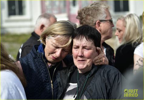 Photo: sinead oconnor funeral photos 22 | Photo 4960137 | Just Jared ...