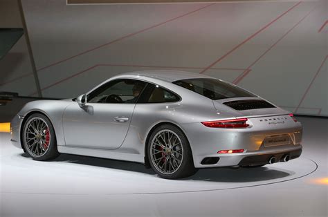 5 Things to Know about the 2017 Porsche 911
