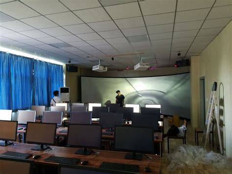 Vr实验室 的图像结果