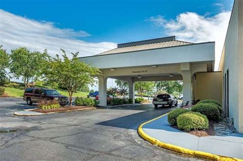 BAYMONT BY WYNDHAM COLUMBUS GA - Hotel Reviews, Photos, Rate Comparison ...