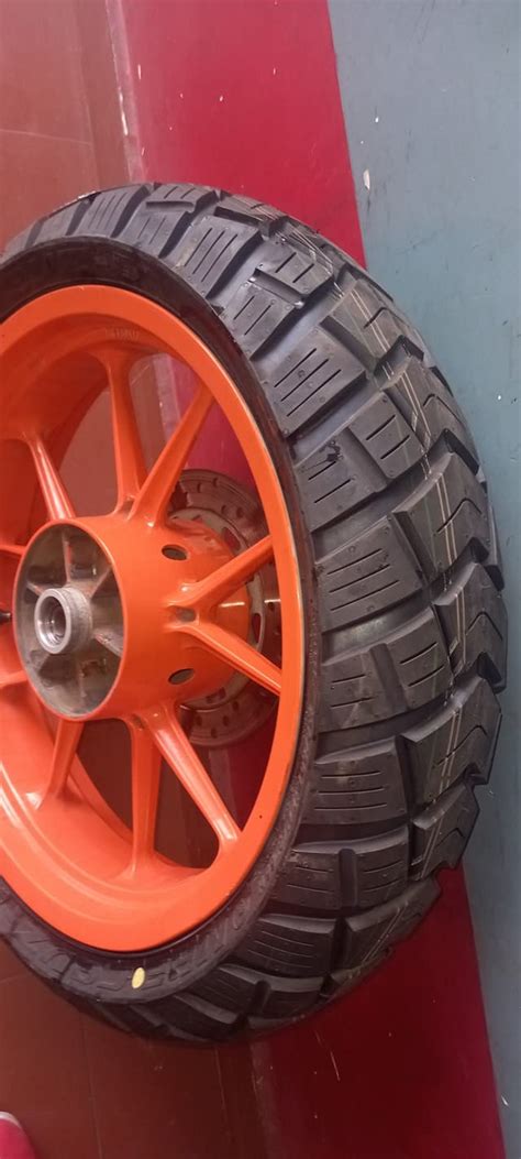 MRF 150-60R17 66H REVZ-D TUBELESS BIKE TYRE : Amazon.in: Sports ...