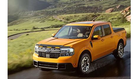 Raptor style LED amber lights installed in hood deflector | MaverickTruckClub - 2022+ Ford ...