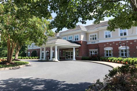 Tyler's Retreat at Iron Bridge | Nursing Home in Chester, VA