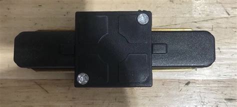 jointer for track -9825034355