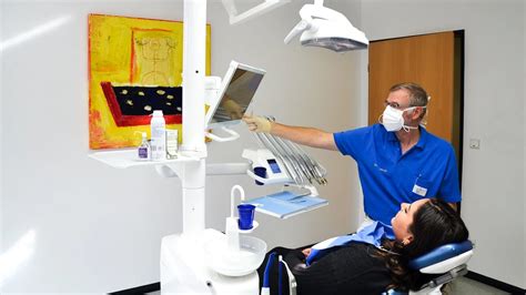 Neue Behandlungseinheiten per „Plug and Play“ installiert | Quintessenz ...