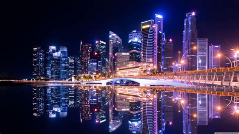 City at Night Background 4K 的图像结果