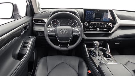 Toyota Highlander 2022 Black