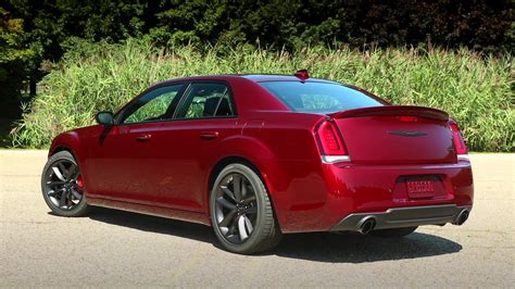 Chrysler commemorates the Chrysler 300 with the 2023 Chrysler 300C
