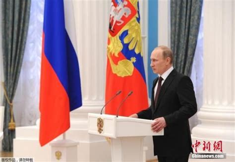 普京与俄民众直播连线 称俄从未介入乌东部事务|乌克兰冲突_新浪新闻