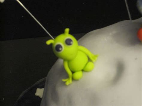 Alien Cake Cast 的图像结果