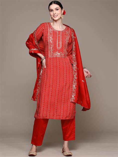 Buy Ishin Women's Red Embroidered Bandhani Straight Kurta with Trouser ...