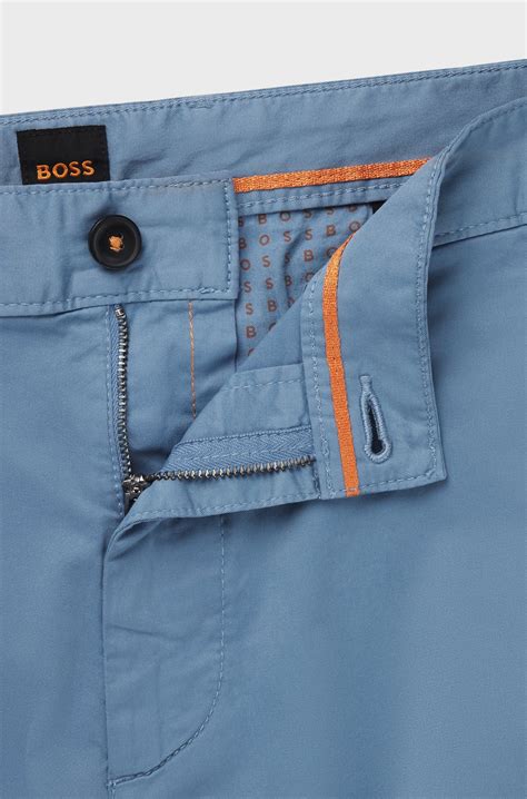 BOSS - Slim-fit shorts in stretch-cotton twill - Light Blue