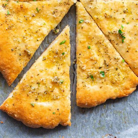 Garlic Bread Pizza
