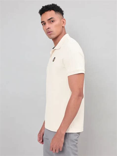Men Slim Fit Polo T-shirt with Matpiq