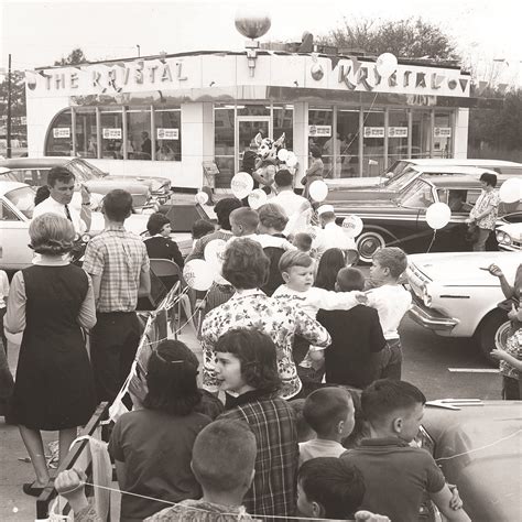 Krystal Restaurant 的图像结果