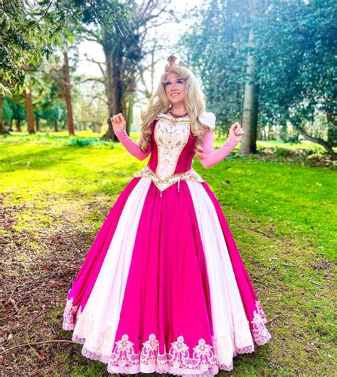 Teacher Leaves Job To Become Full-Time Disney Princess