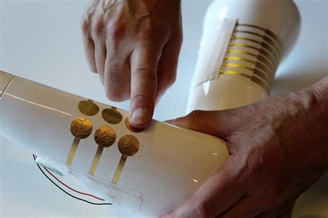 Images That Represent High Technology 的图像结果