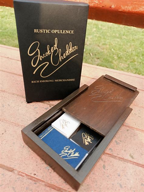 SMOKED CHEDDAR CHEESE CASE (STORAGE CASE) – THE ROLL N' PUFF