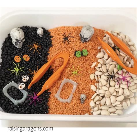 Halloween Sensory Bin For Preschoolers ⋆ Raising Dragons