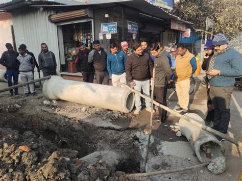 Indore wards receive polluted water: Fear grips residents; Bhaskar ...