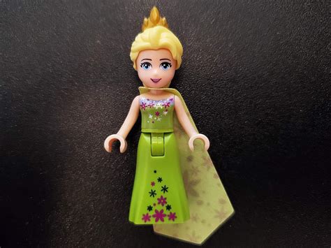 Buy LEGO Disney Princess: Frozen MiniFigure - Elsa - Lime Dress Set ...