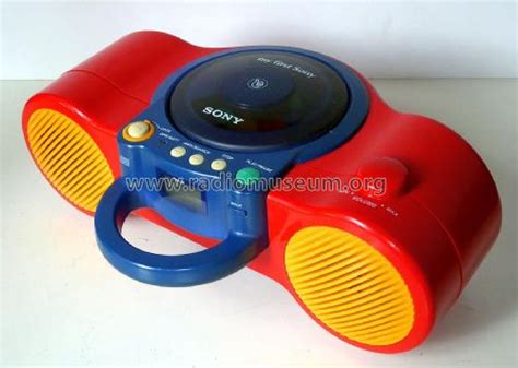 My First Sony Compact Disc Compact Player R-Player Sony Corporation; |Radiomuseum.org