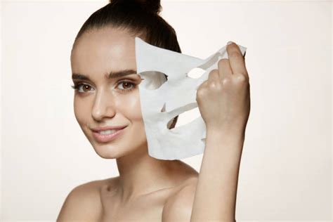 Revitalize Your Skin with Olay Camellia Nourishing Sheet Mask – Caresupp.in