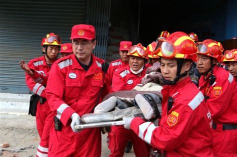 组图：中国国际救援队赴印尼地震灾区_新闻中心_新浪网