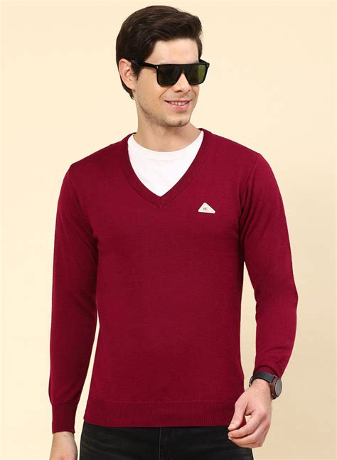 Buy Men Maroon Solid Pure wool Pullover Online in India - Monte Carlo