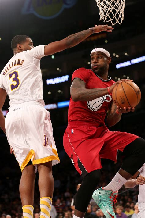 Sleeve basketball jerseys for sale new arrivals