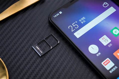 千元手机性价比排行榜2019 首先一个是荣耀8X手机现在已