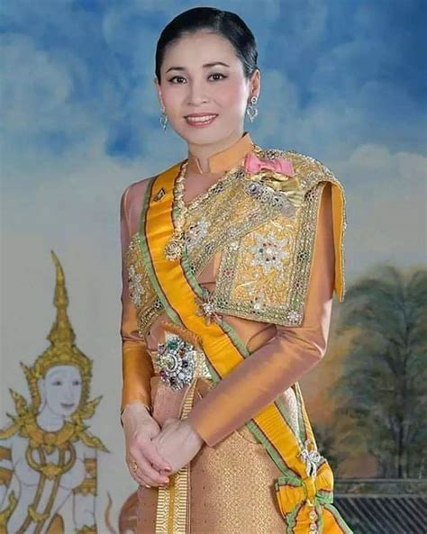 7月28日，泰国国王发布诏令|贵妃|诏令|泰国_新浪网