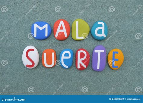 Suerte Cartoons, Illustrations & Vector Stock Images - 40 Pictures to ...