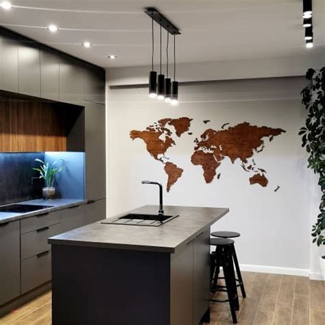 Rustic World Map 的图像结果