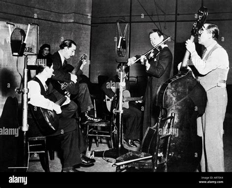 Django reinhardt hi-res stock photography and images - Alamy