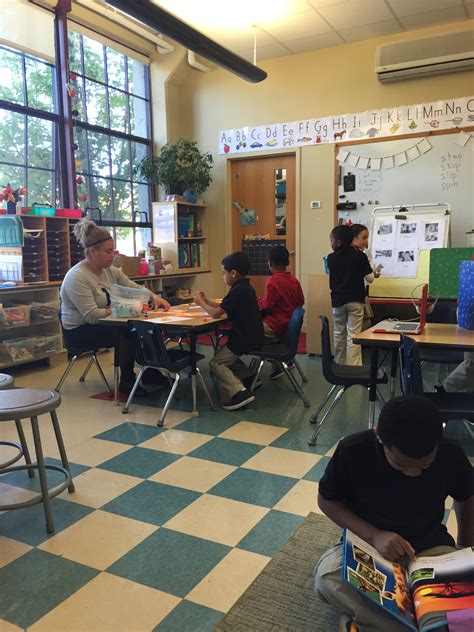 Highlander Charter first grade teacher encourages learning to students ...