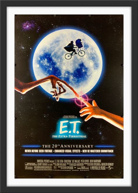E.T. The Extra Terrestrial - 1982 - Original Movie Poster – Art of the ...