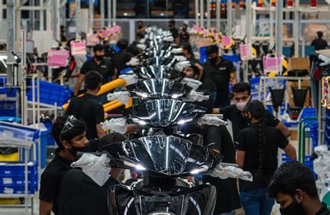 India’s e2W makers stare at a rough ride ahead | Autocar Professional
