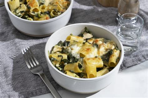 Chicken & Spinach Alfredo Bake – Recette Magazine