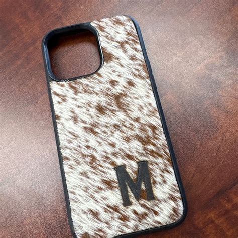 CWC Regina Phone Case 的图像结果