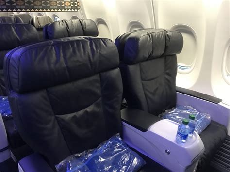 Review: Alaska Airlines 737-900 First Class - Travel Update