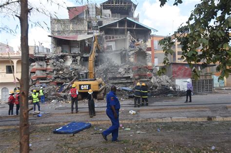 Building Collapsing 的图像结果